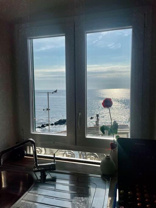 Apartament Moonlight In Boccadasse Genua Zewnętrze zdjęcie
